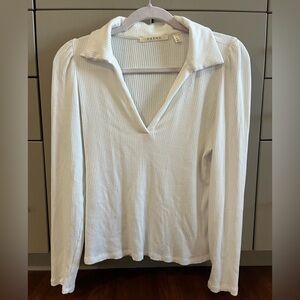 Cyrus Women's White Ribbed V-Neck Long Sleeve Top